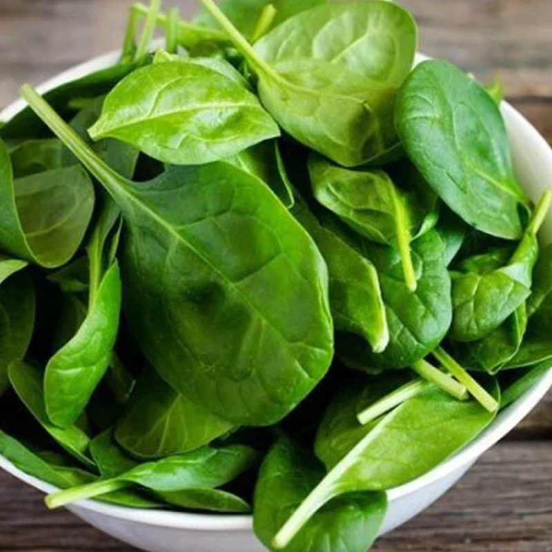 Step 1 Prepare the ingredients for the Spinach Stuffed Pine Tree Cake