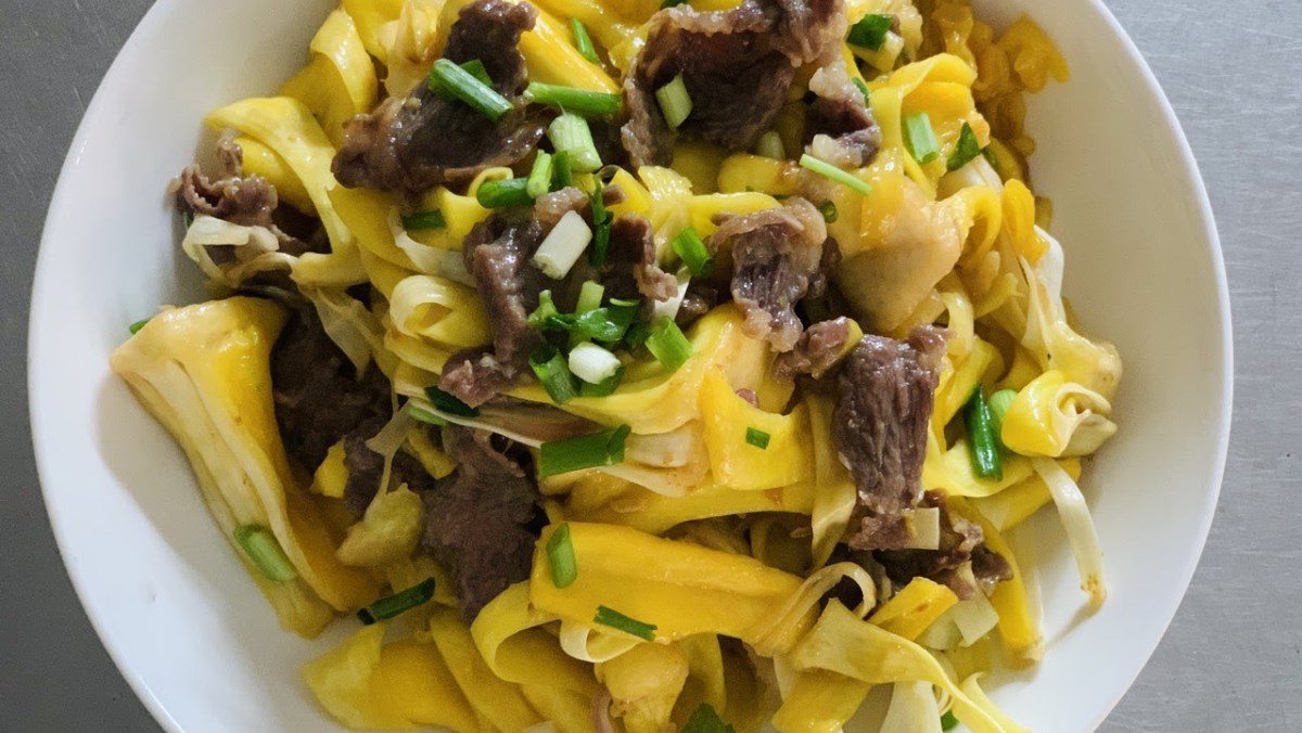 Stir-fried Jackfruit Fiber with Beef