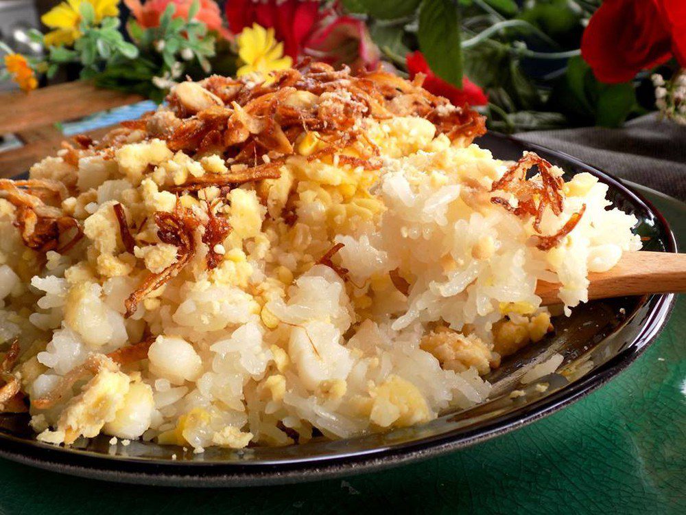 Sweet Corn Sticky Rice with Fried Shallots