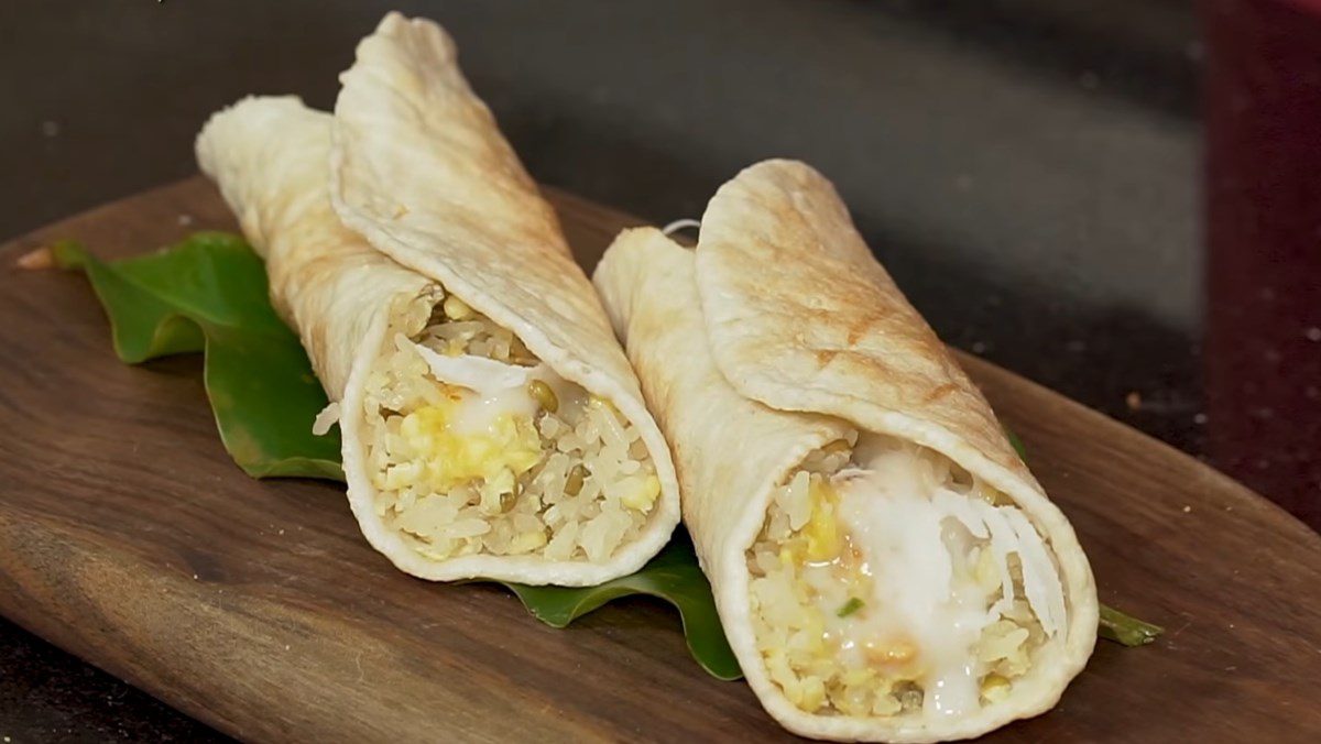 Sticky rice rolls with durian