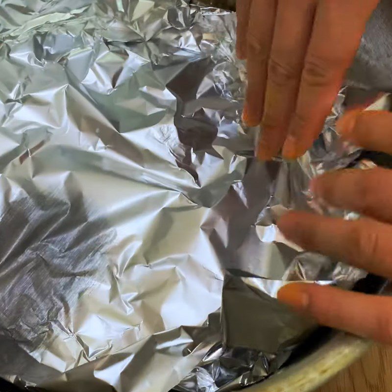 Step 5 Smoking the marinated chicken