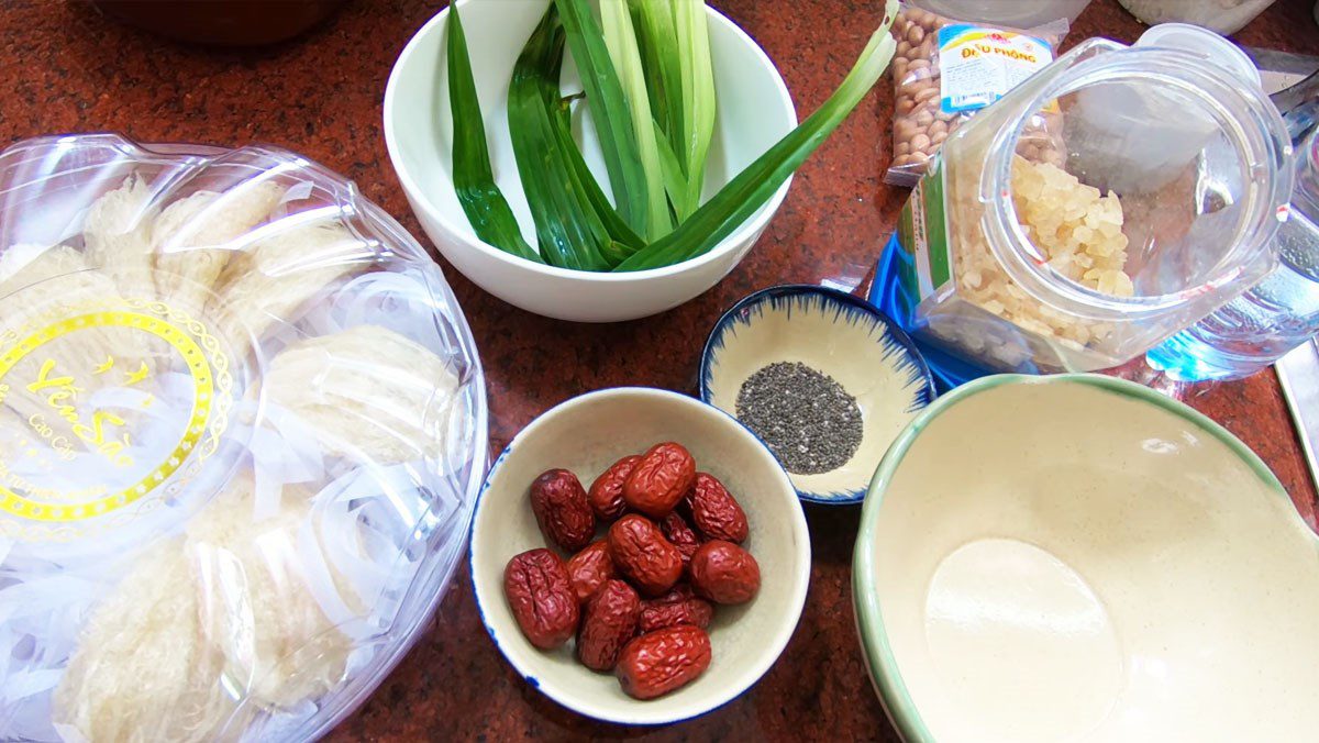 Ingredients for red apple chia seed bird's nest soup