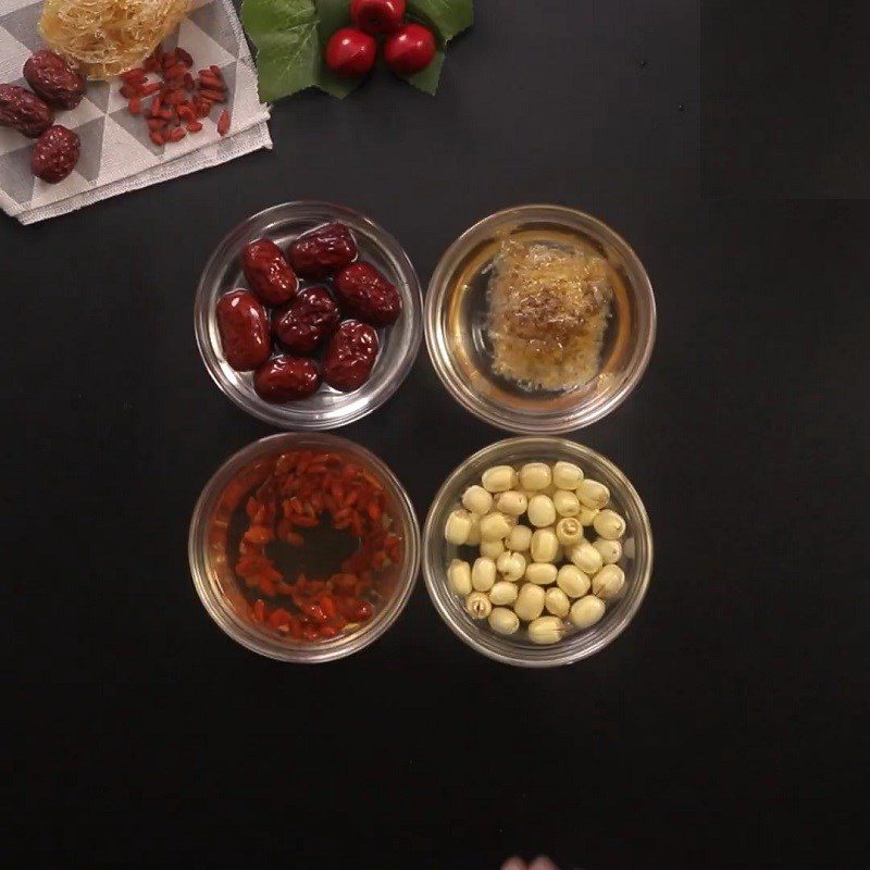 Step 1 Prepare the ingredients for Steamed Bird's Nest with Red Dates, Goji Berries, and Lotus Seeds