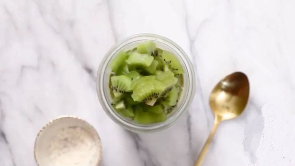 Banana Kiwi Matcha Oatmeal