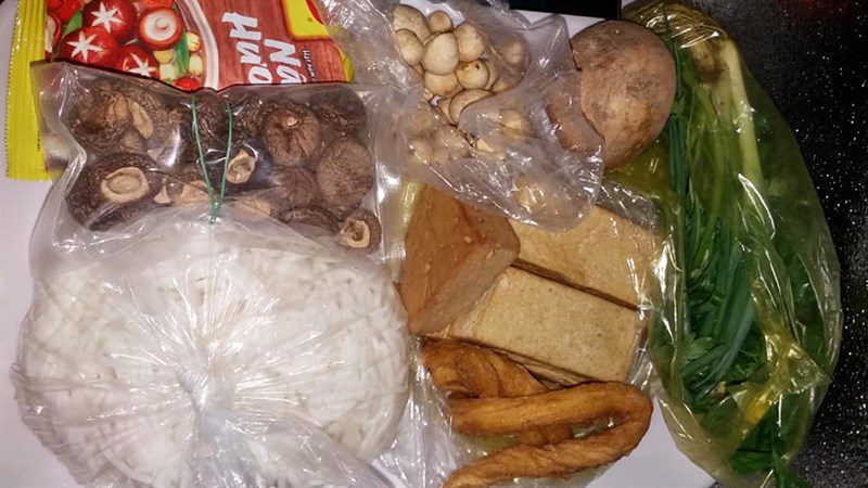 Ingredients for vegetarian mushroom noodle soup