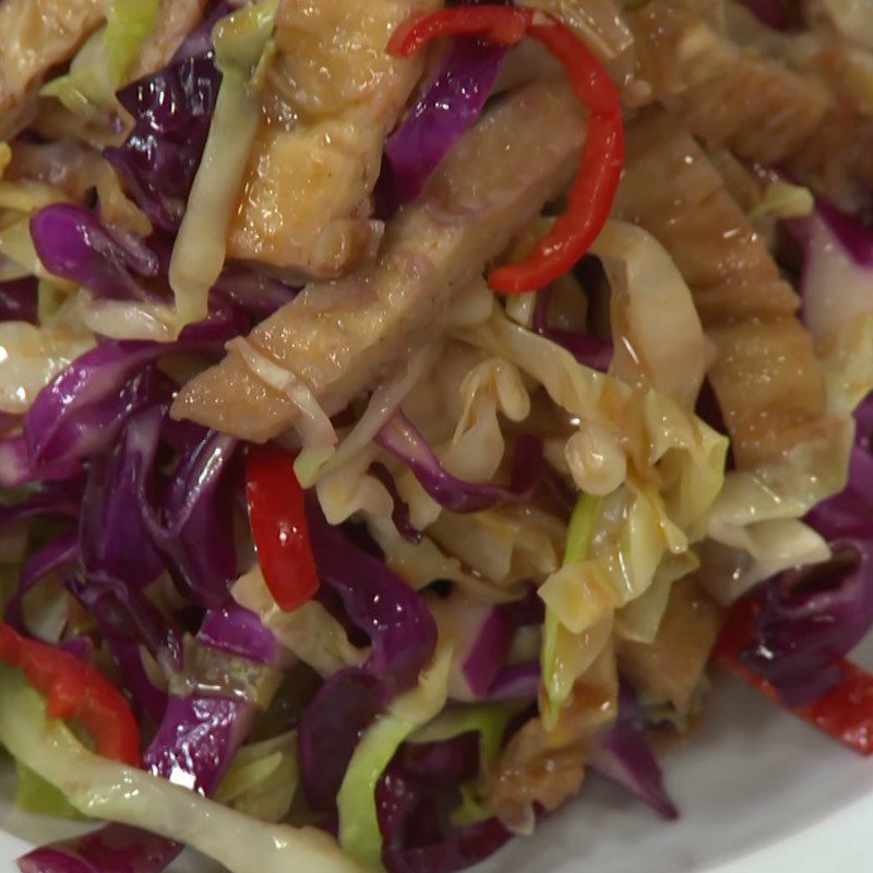 Step 4 Final product Stir-fried purple cabbage