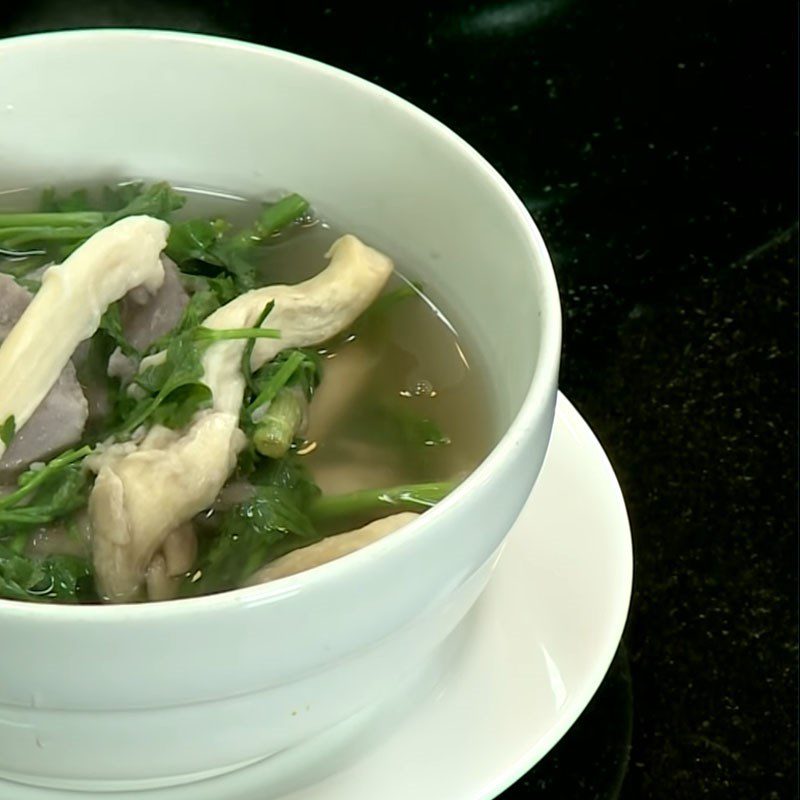 Step 4 Final product Taro soup with water celery