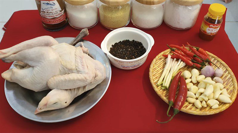 Ingredients for steamed chicken with bok choy and steamed chicken with garlic