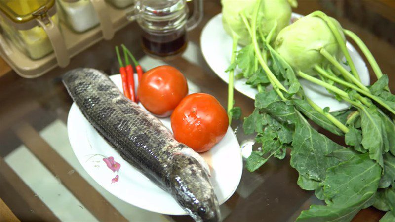 Ingredients for kohlrabi fish dish