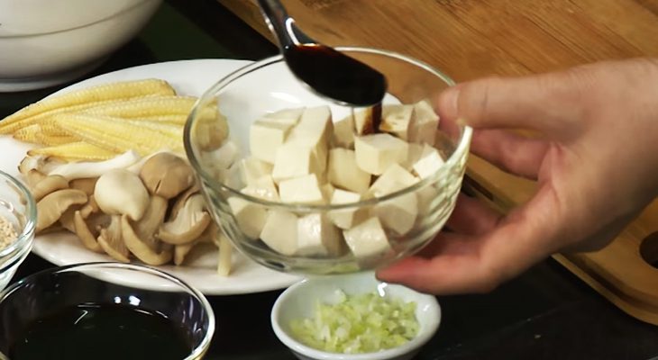 Step 2 Marinate and fry tofu Fried oyster mushroom rice