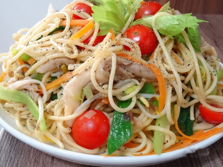 Step 3 Final product Vegetarian stir-fried noodles