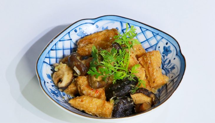 Step 4 Finished Product Fried Tofu Skin with Vegetarian Mushrooms