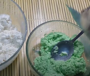 Step 2 Processing Thai style Black Bean Tapioca Dessert