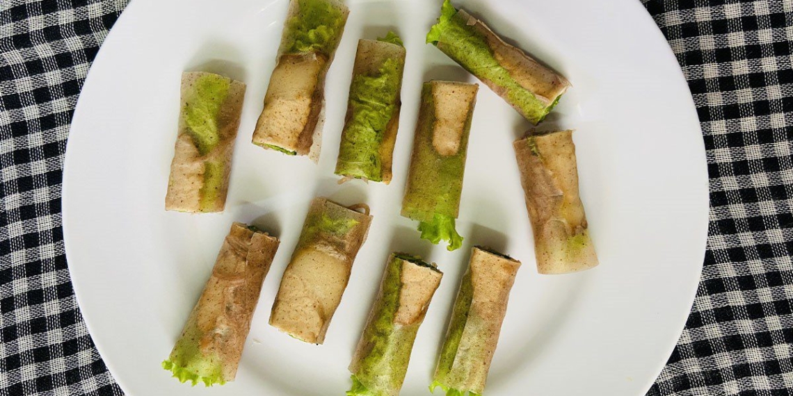 2 ways to make delicious easy to make spring rolls 01862