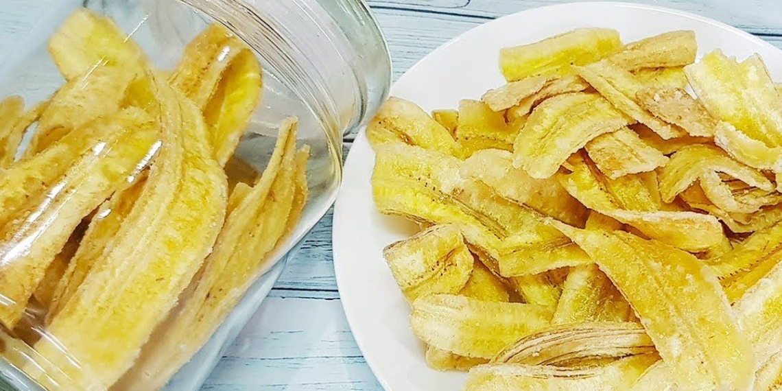 2 ways to make green banana sugar simple crispy snack 05292