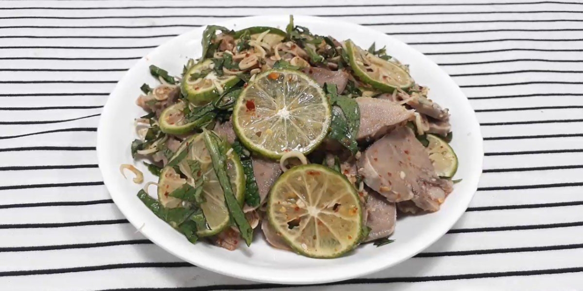 2 ways to make sour spicy pork salad and crunchy delicious sour 10376