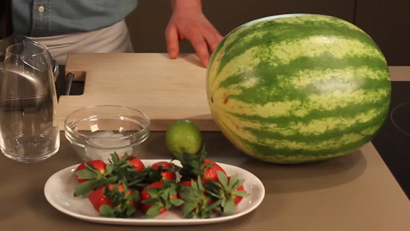 Ingredients for watermelon smoothie