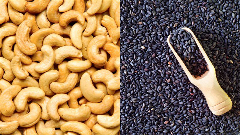 Ingredients for cashew nut milk