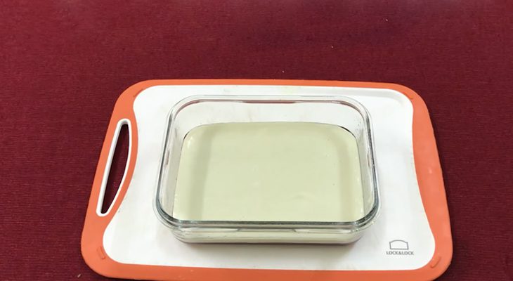 Step 3 Pouring and steaming the cake Taro Layer Cake