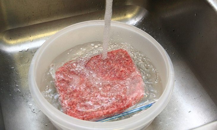 Step 1 Prepare the ingredients for Fried Egg with Ground Pork