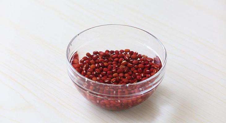 Step 1 Prepare the Ingredients for Red Bean Congee with Minced Meat