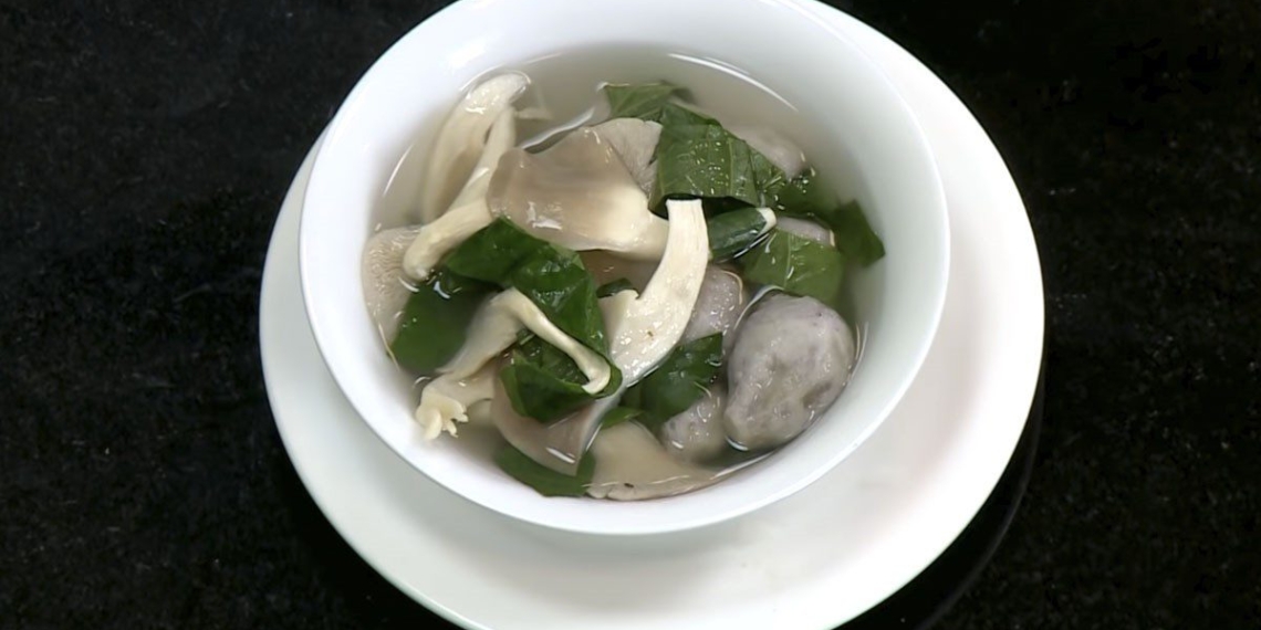 3 ways to cook taro stew soup delicious and appetizing 05733