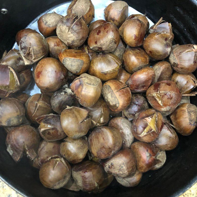 Step 2 Roasting chestnuts Roasted chestnuts using an air fryer