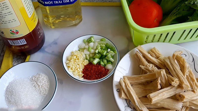 Ingredients for crispy fried tofu skin dish