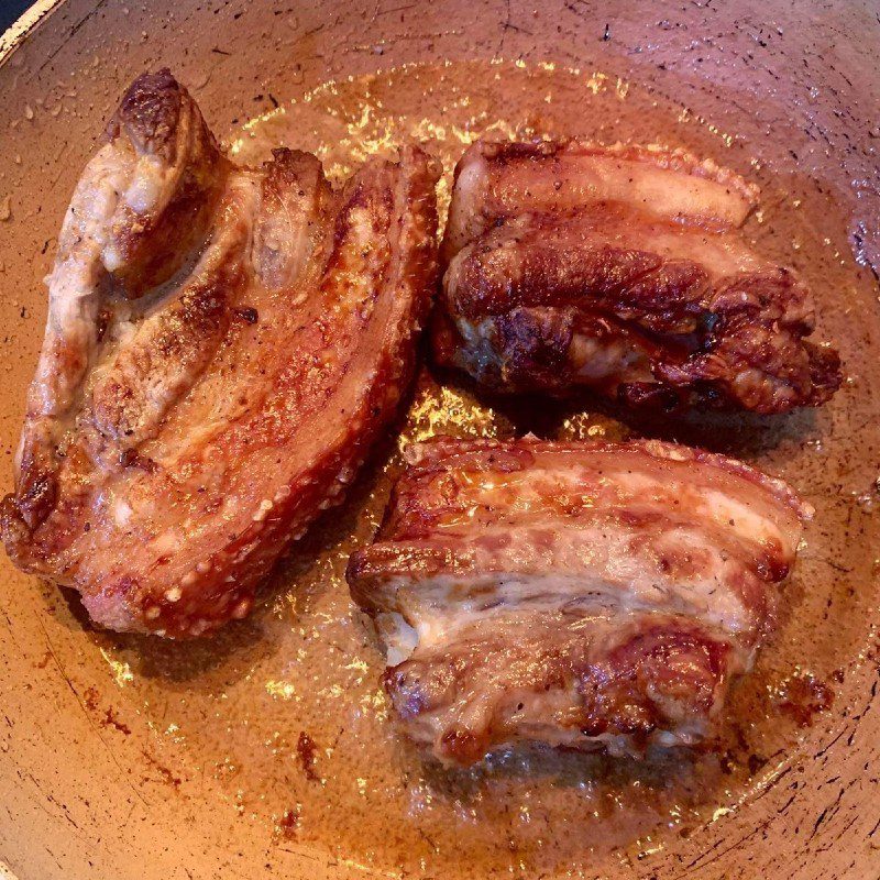 Step 4 Braised pork belly with fish sauce Braised pork belly (recipe shared by a user)