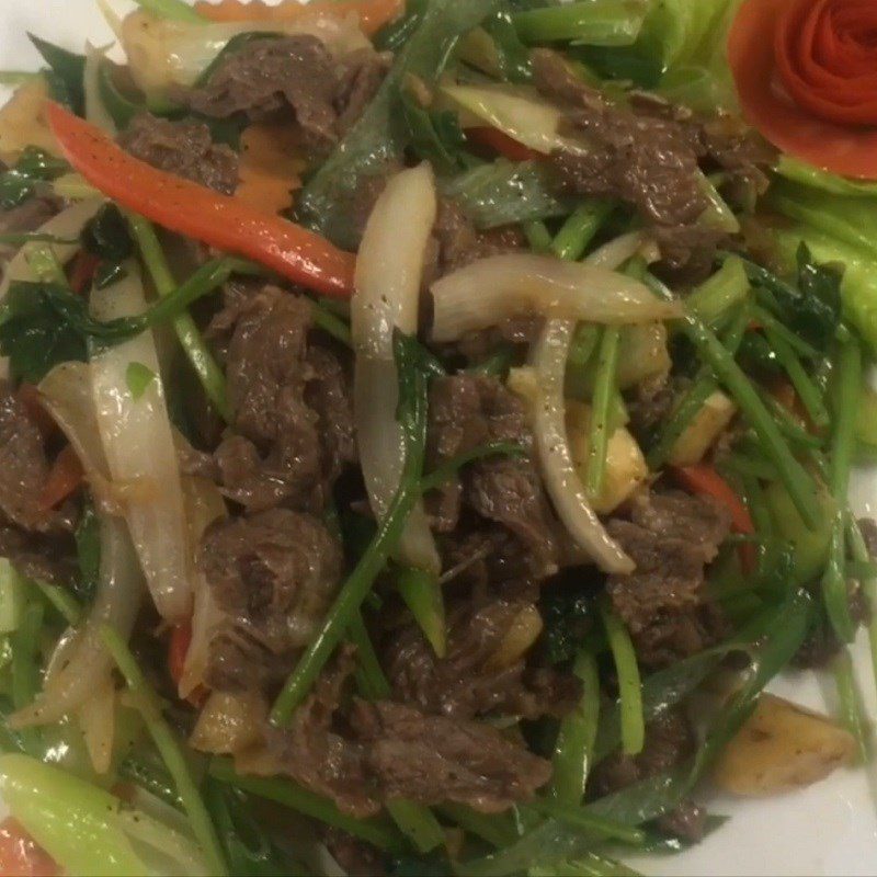 Step 4 Final Product Stir-fried Beef with Celery and Garlic