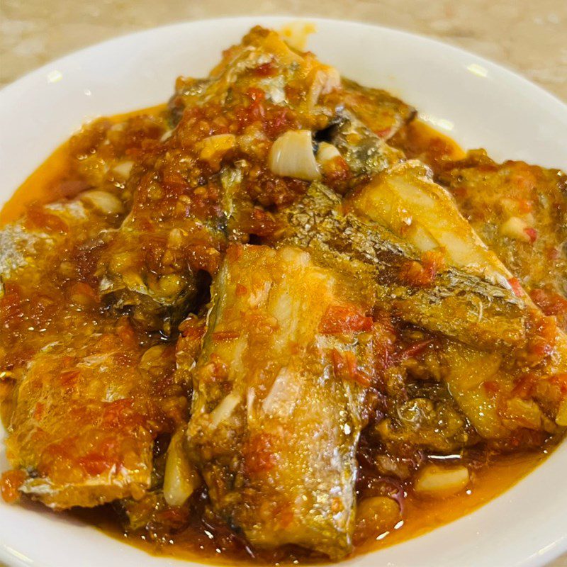 Step 3 Final Product Braised mackerel with tomatoes