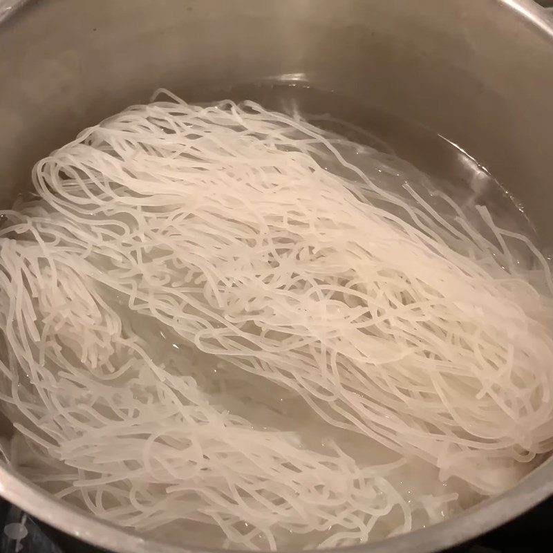 Step 6 Blanching the noodles Chicken Mushroom Noodle