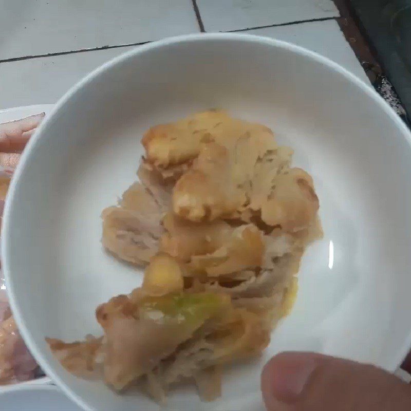 Step 1 Prepare the ingredients for Ginger Chicken