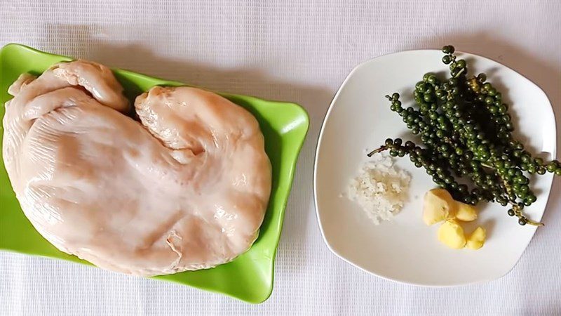 Ingredients for 2 ways to make steamed pig stomach with pepper and lemongrass