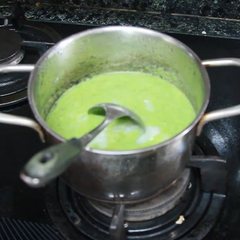 Step 5 Complete the porridge for fish porridge for babies with vegetables