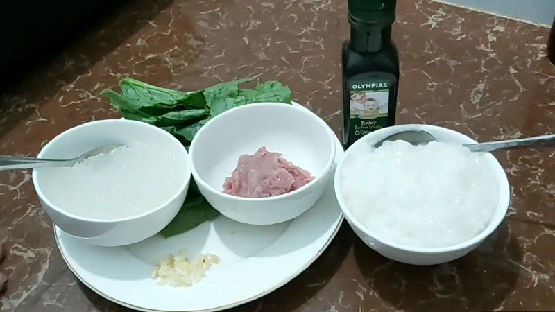 Ingredients for cooking porridge with bird's nest