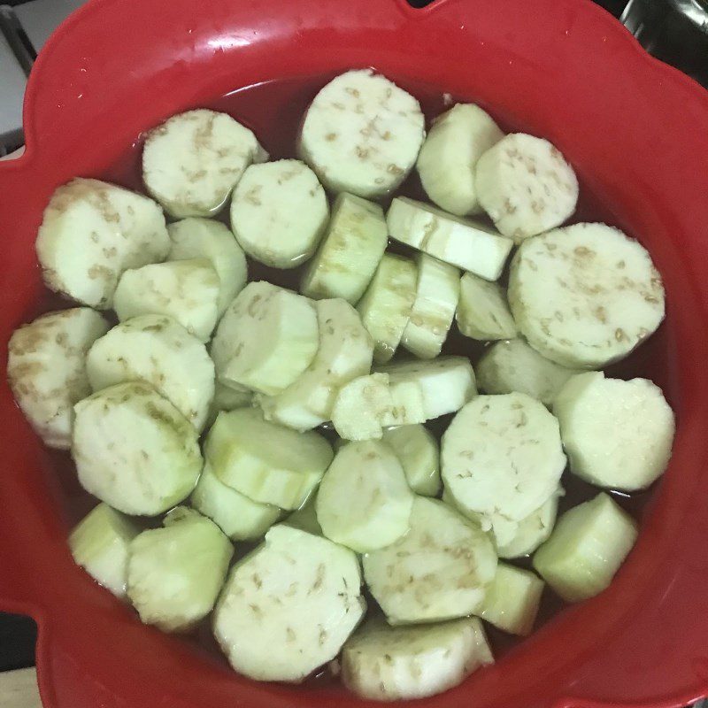 Step 1 Prepare the eggplant Fried Stuffed Eggplant