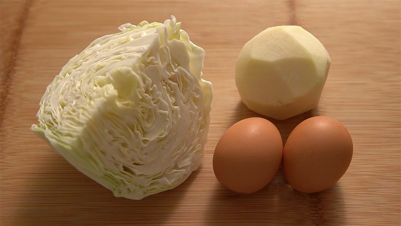Ingredients for the dish of potato cabbage omelette