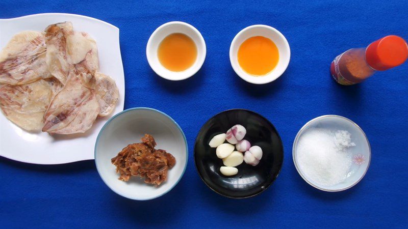 Ingredients for Sweet and Sour Dried Squid and Dried Squid Stir-fried with Tamarind