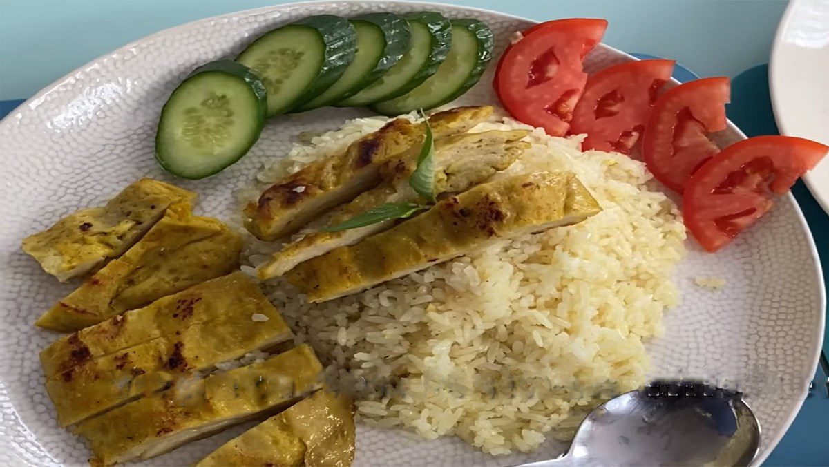 Hainan vegetarian chicken rice