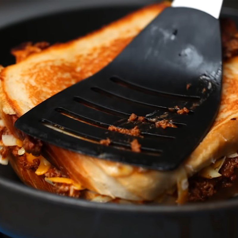 Step 3 Grilled sandwich Beef cheese sandwich