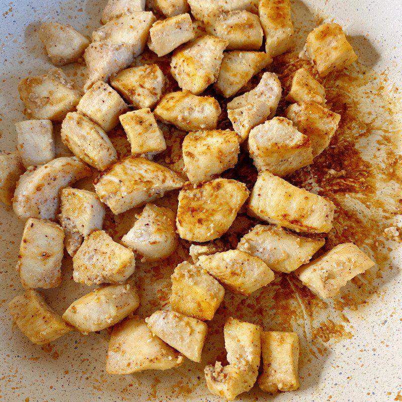Step 3 Pan-fry the chicken breast Chicken Salad