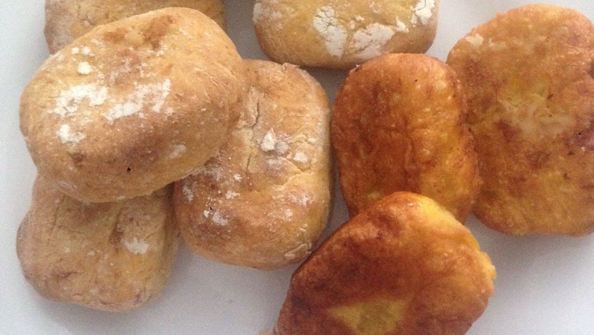 Fried Pumpkin Cake with Flour