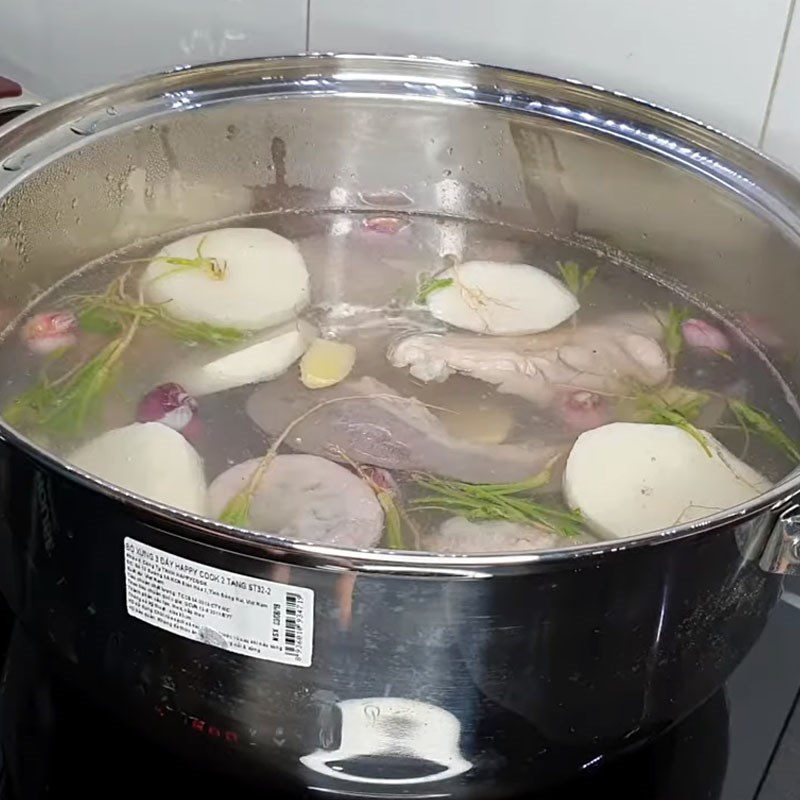 Step 4 Boil the pig's intestines Cái Tắc Porridge