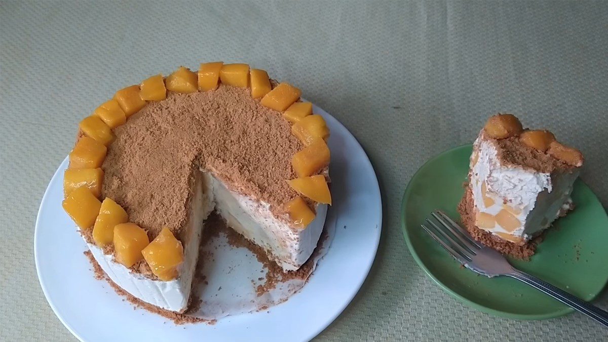 Mango Ice Cream Cake