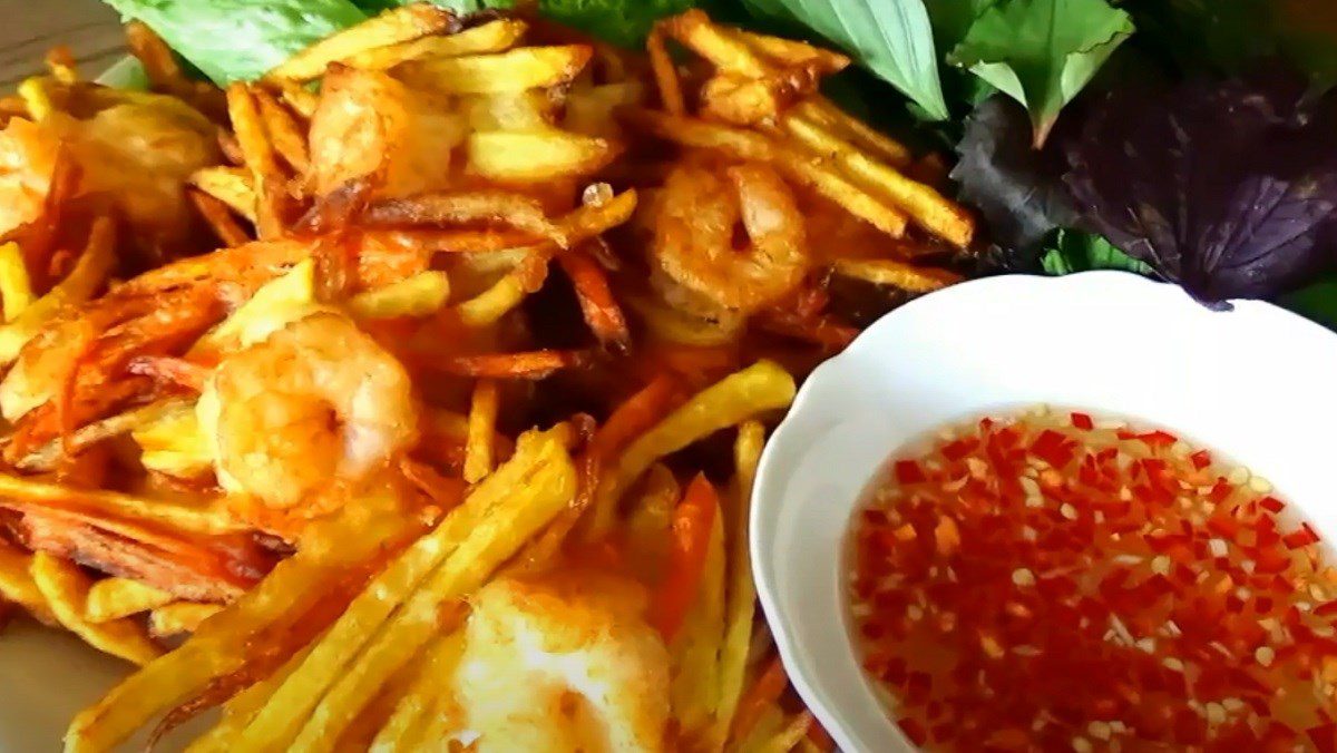 Crispy Potato Shrimp Cakes
