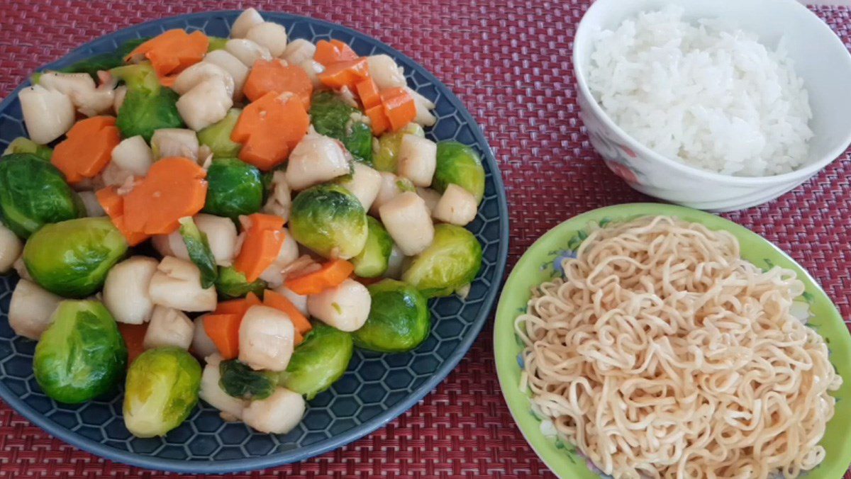 Sautéed Brussels Sprouts with Scallops