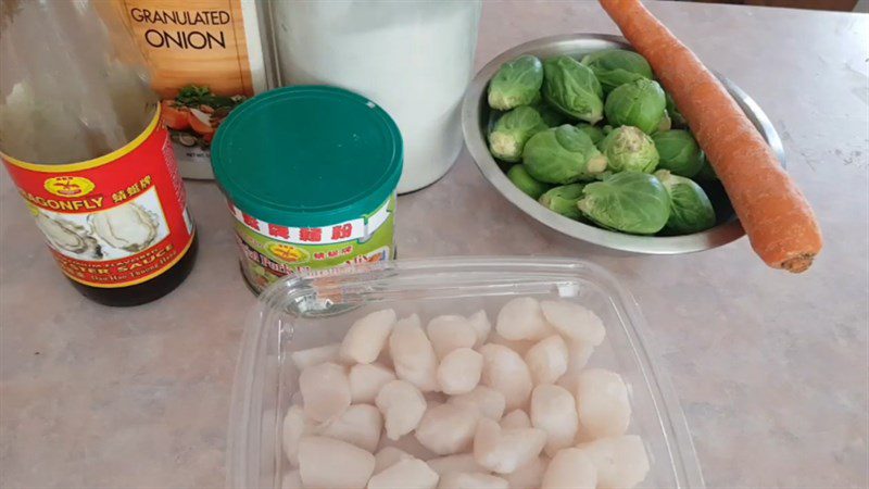 Ingredients for the 3 sautéed Brussels sprouts dishes