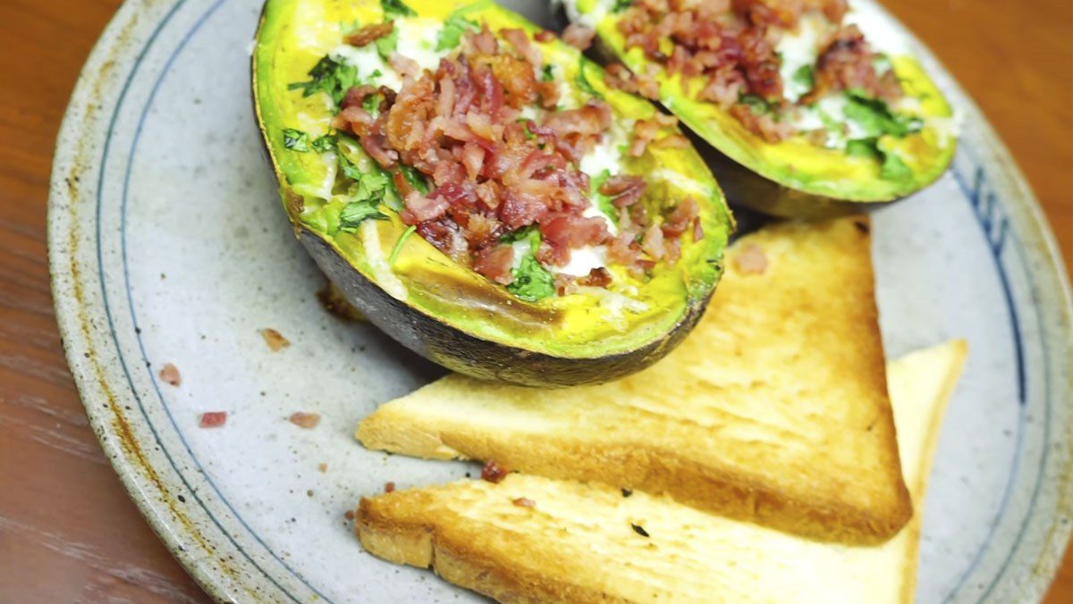 baked avocado with egg and cheese