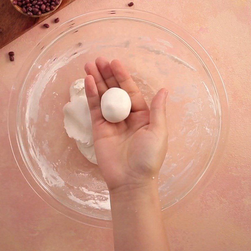 Step 3 Wrapping the filling Korean rice cake balls